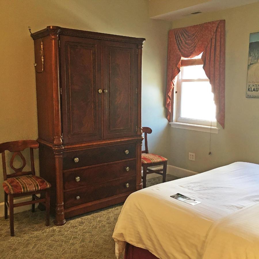 Hotel Morris House