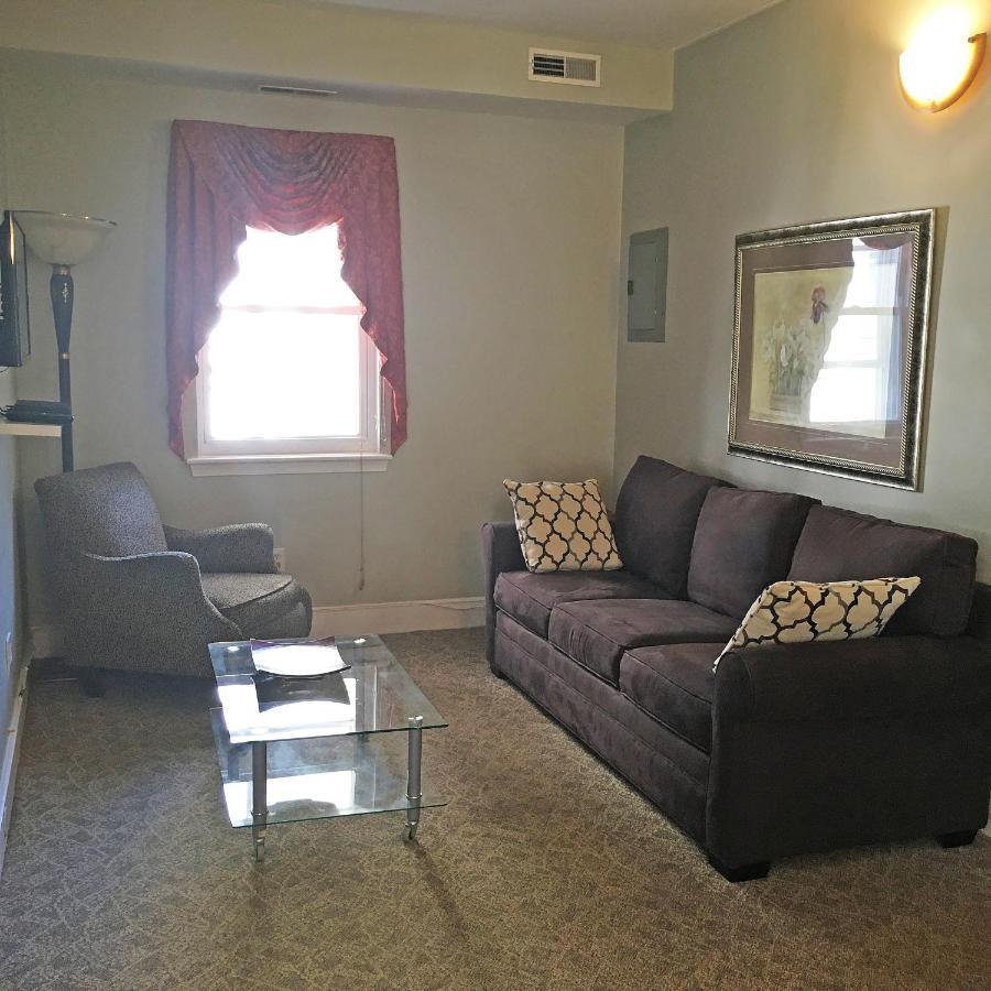 Morris House