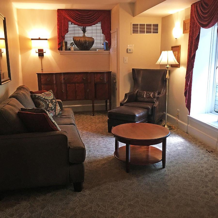 Hotel Morris House