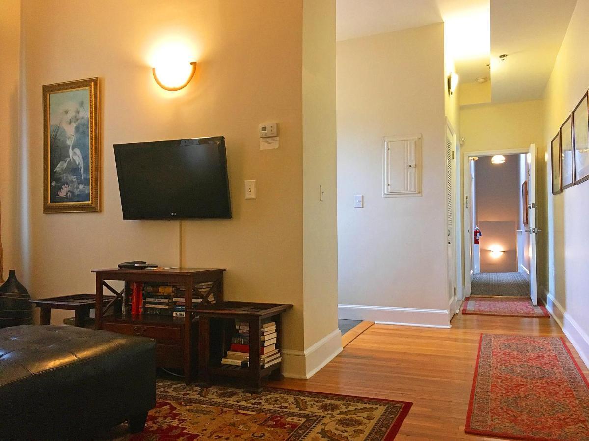 Morris House 3*